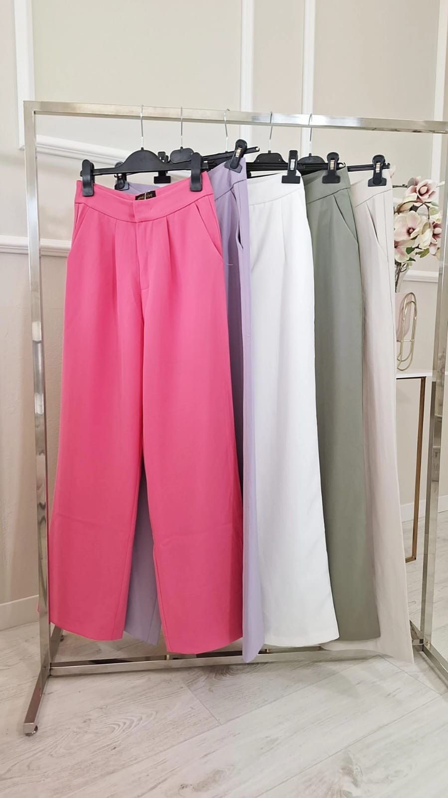 Pantaloni Nubia