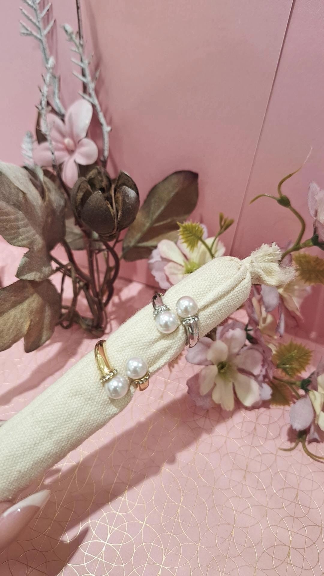 Anello June