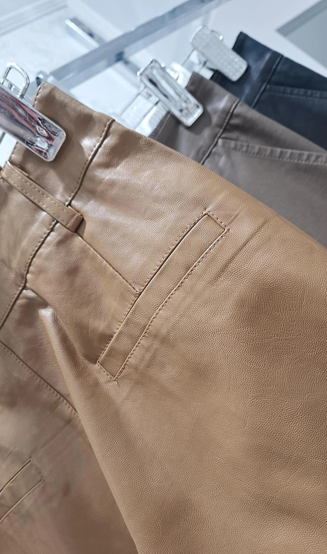 Pantaloni Mollie