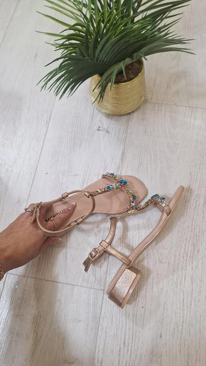 Sandali Claudette