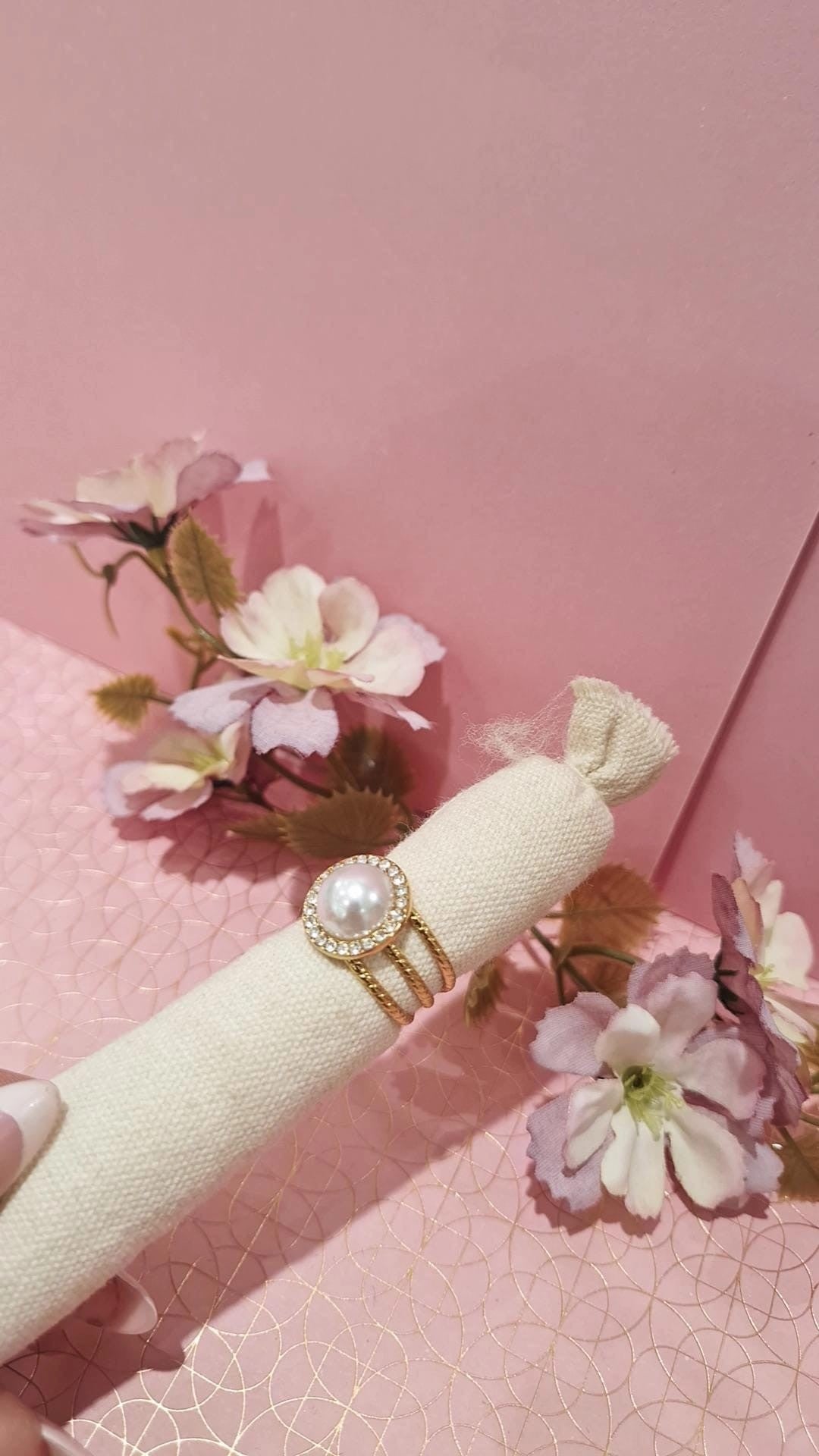Anello Hadiza