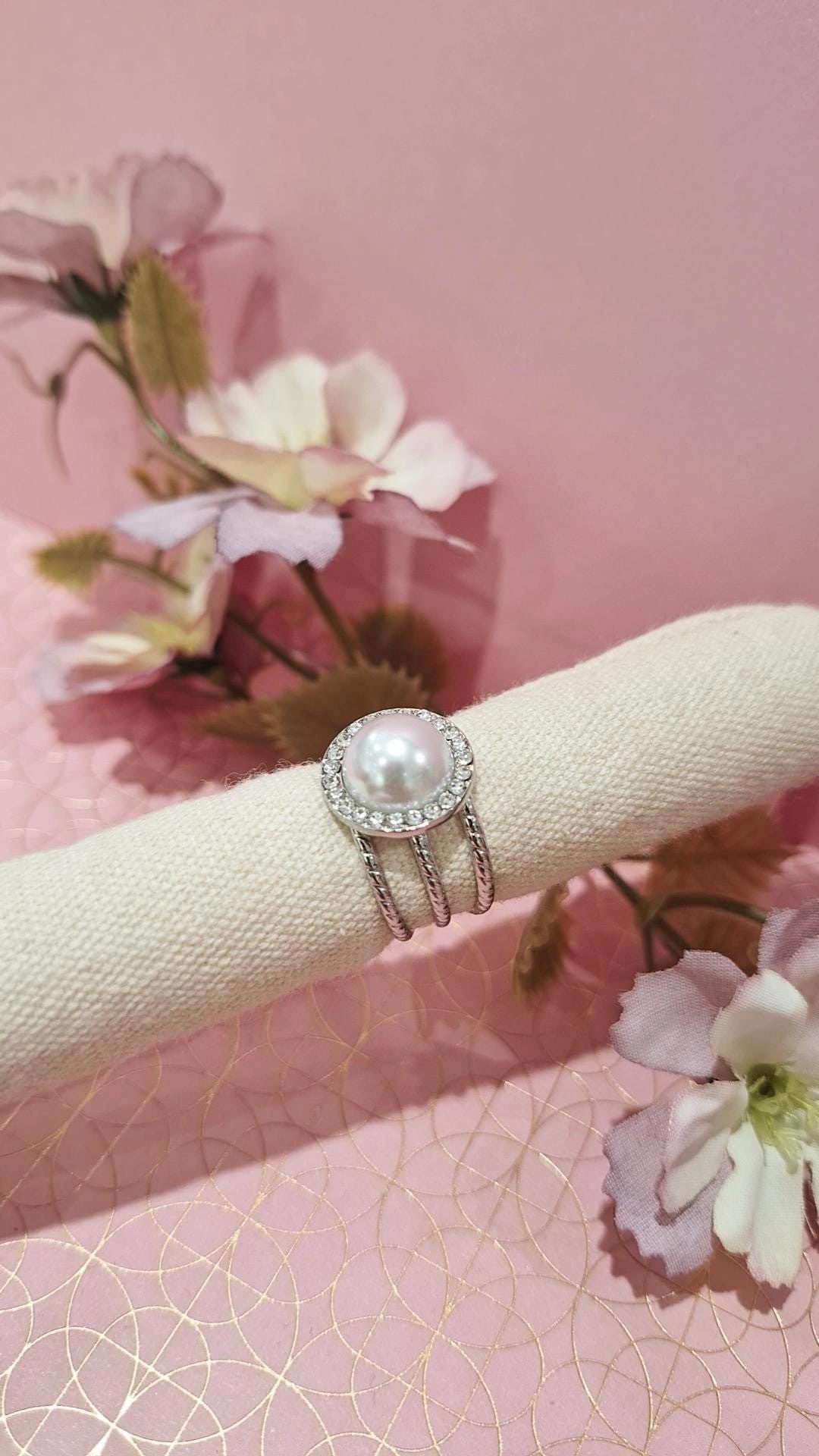 Anello Hadiza