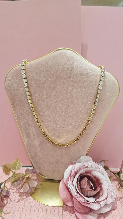 Collana Mabel