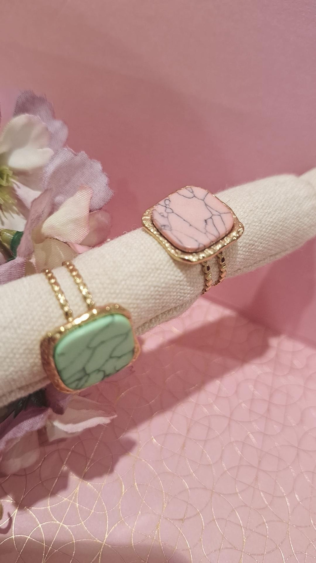 Anello Avery