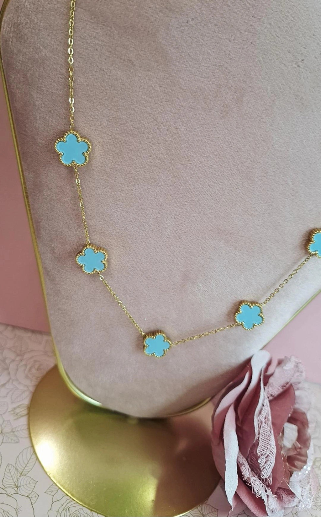 Collana Luana