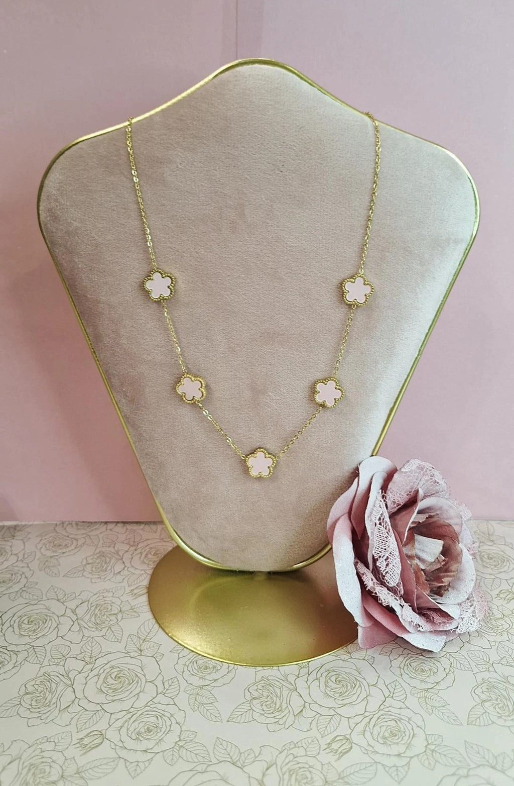 Collana Luana
