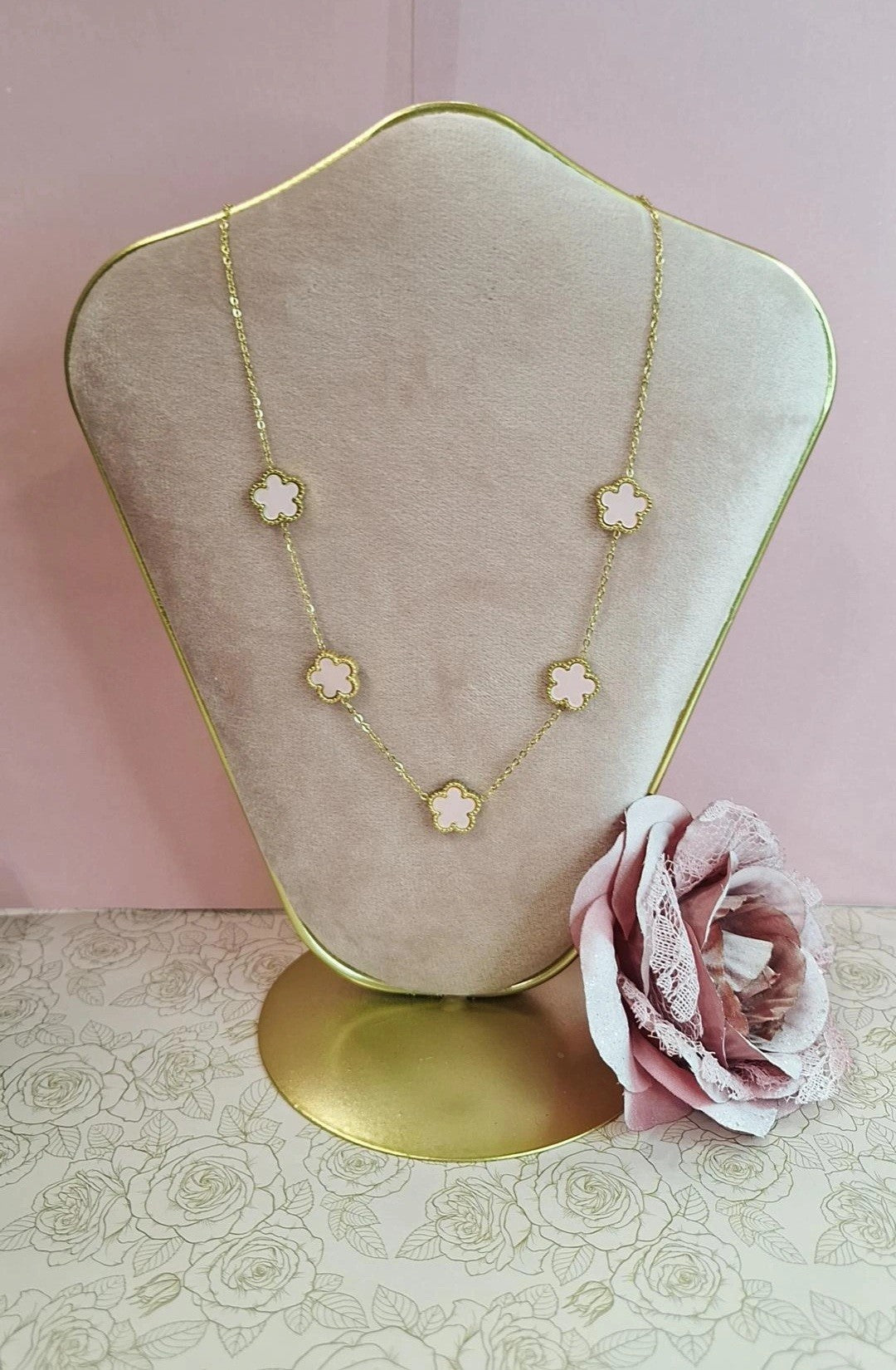 Collana Luana