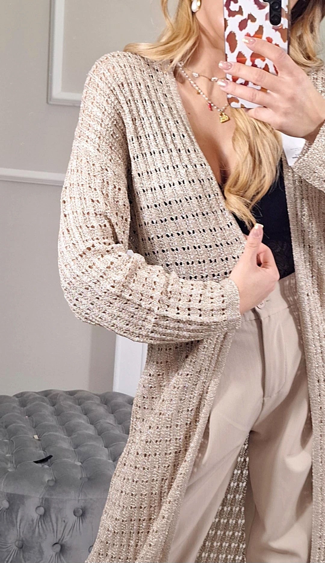Cardigan Iris