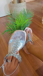 Sandali Raya