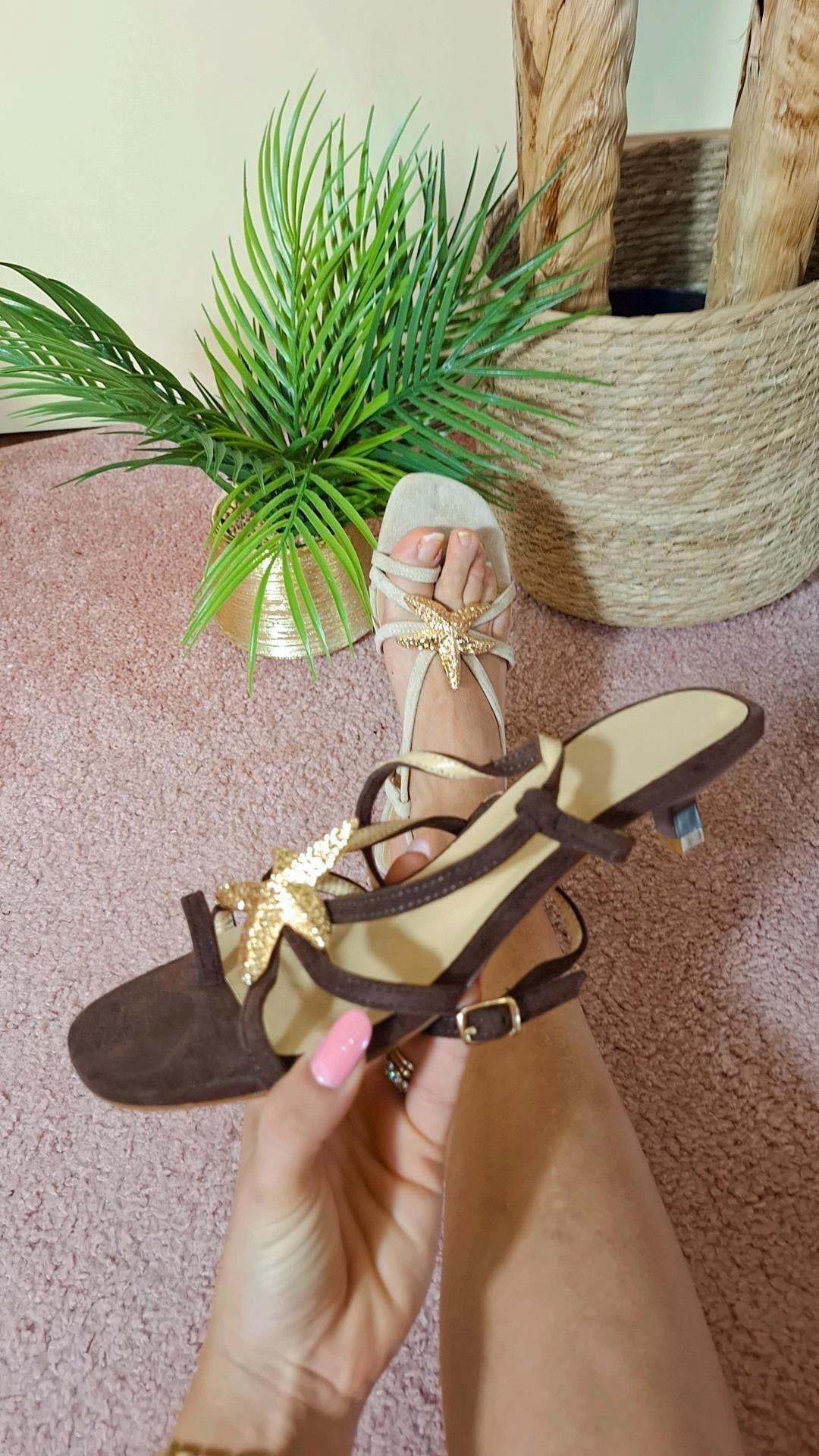 Sandali Nikki