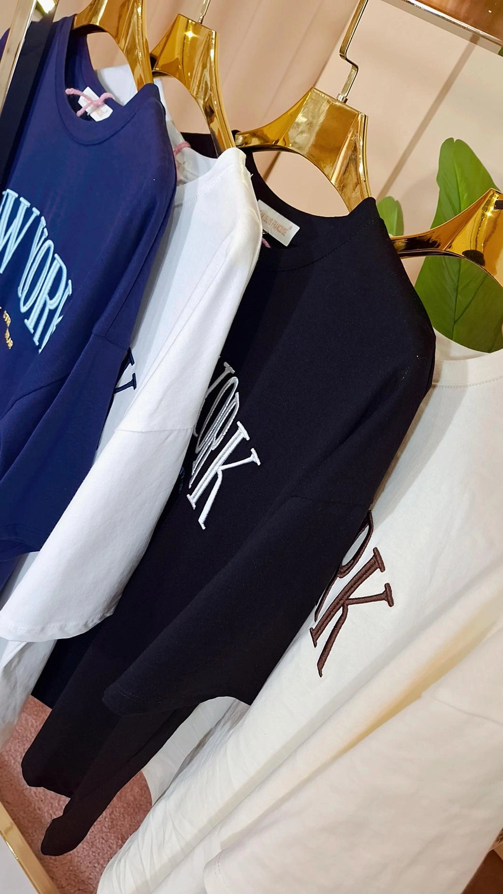 T-shirt Billie