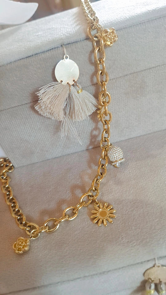 Collana Holly