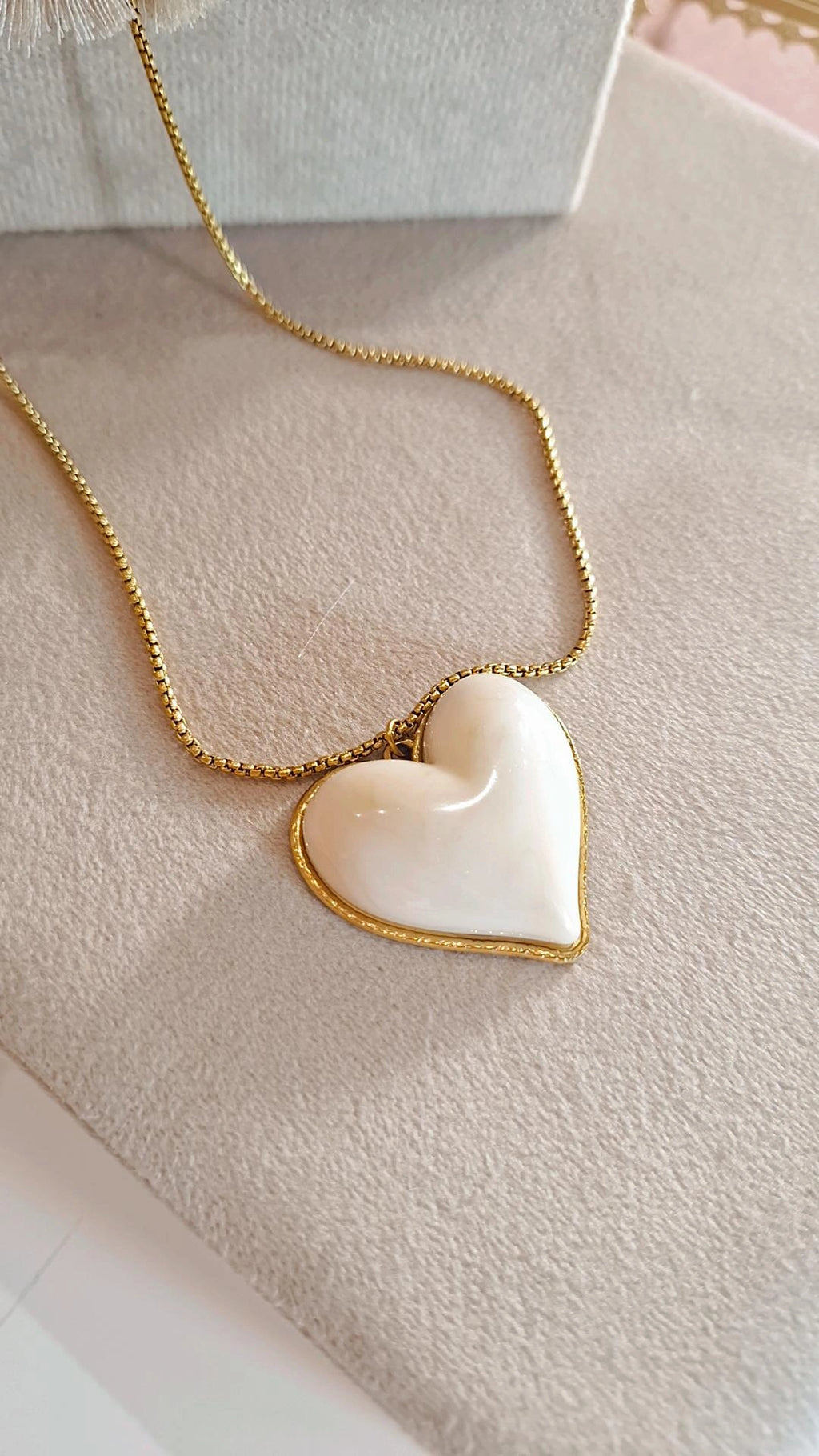 Collana Luvia