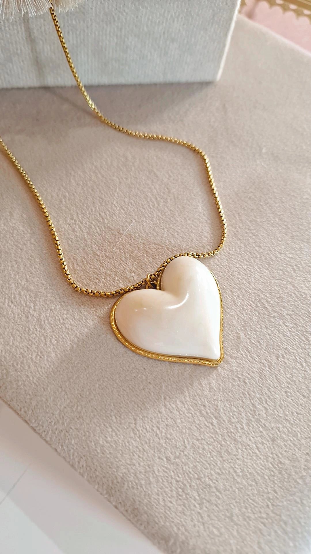 Collana Luvia