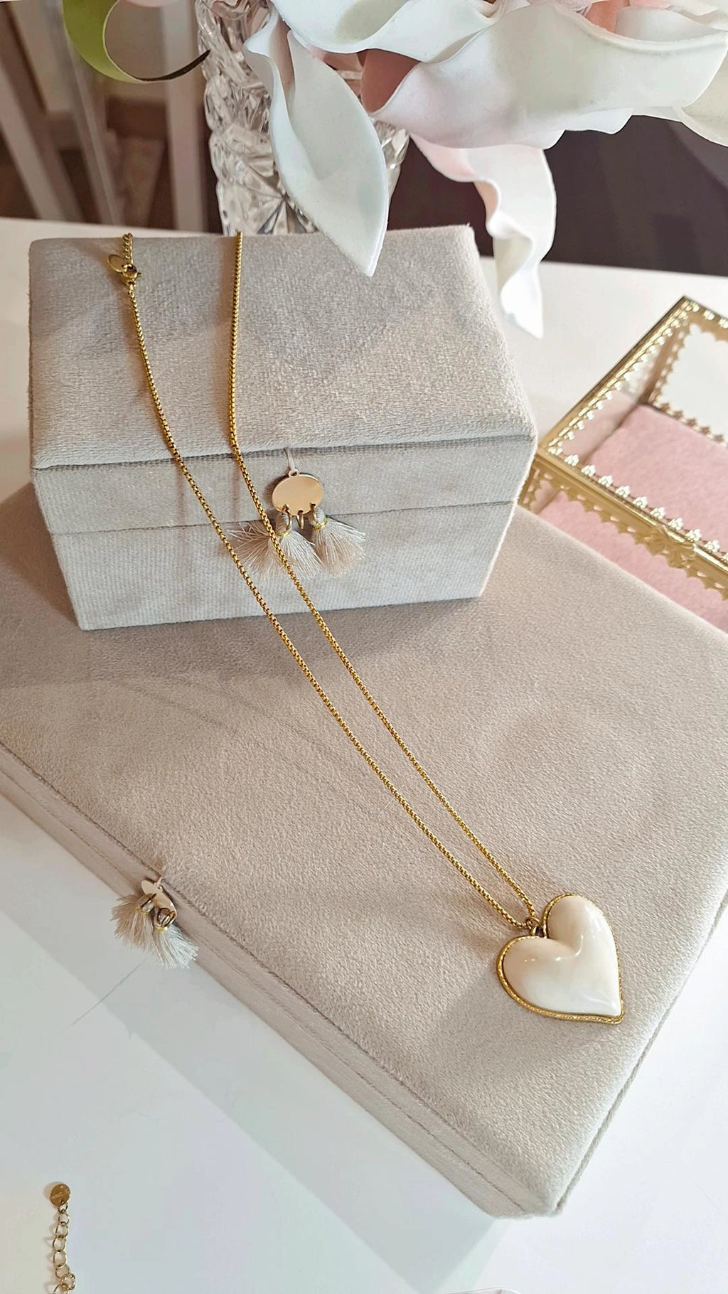 Collana Luvia