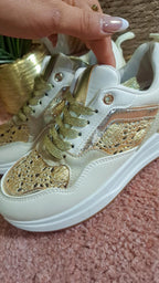 Sneakers Karlita