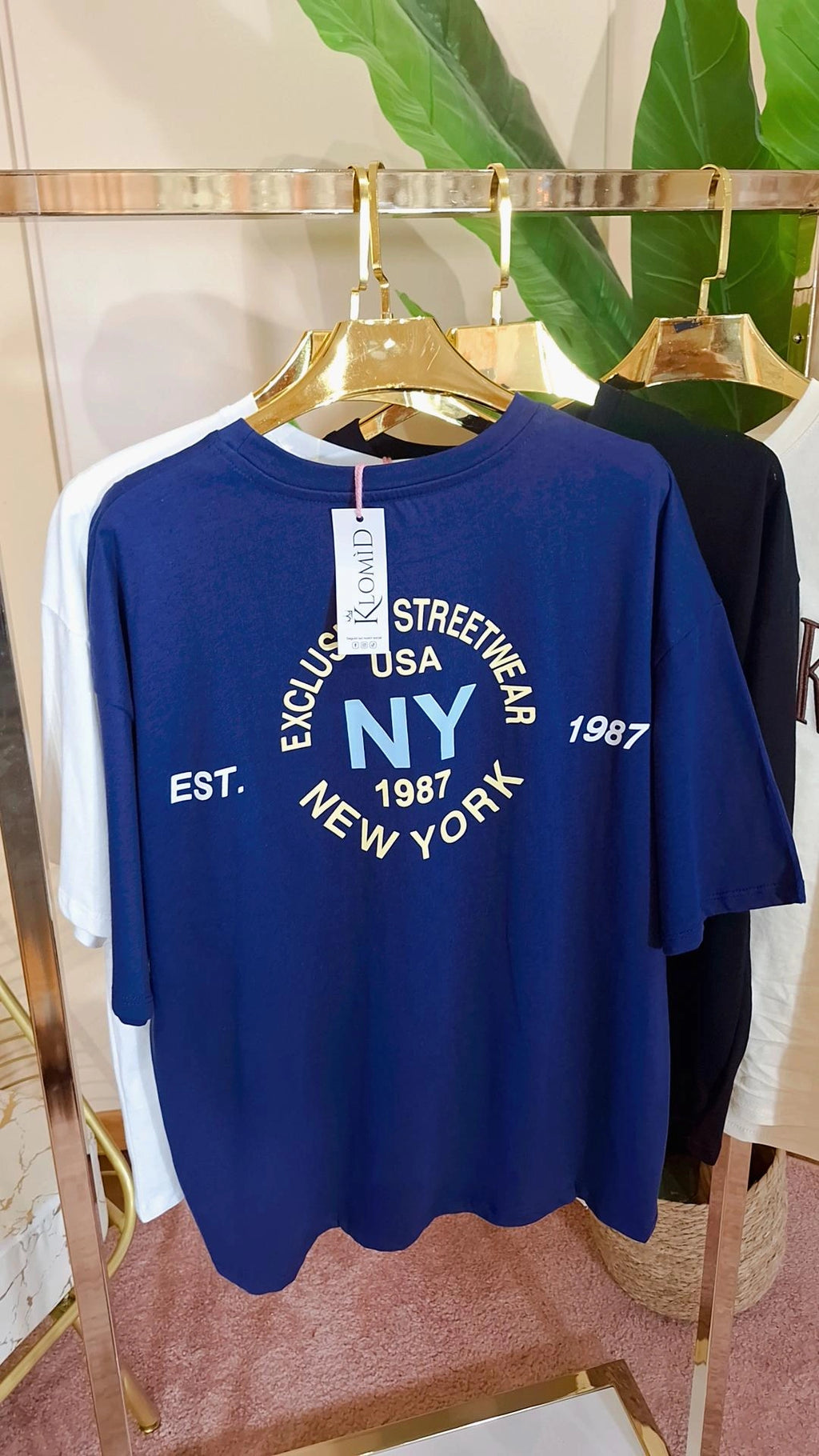 T-shirt Billie